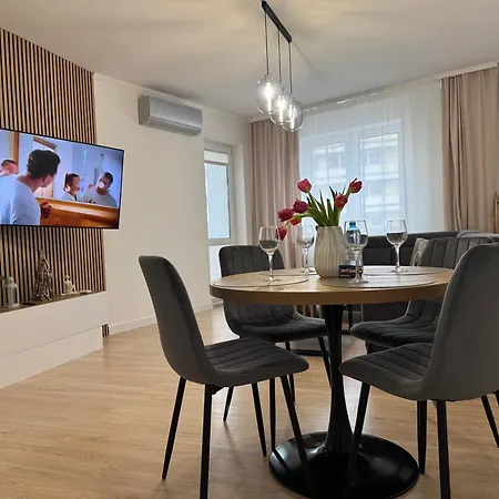 Statek Z Sauna Blisko Morza Apartamento